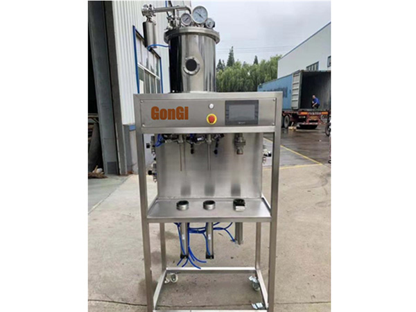 Bottle filler and capper machine 100BPH